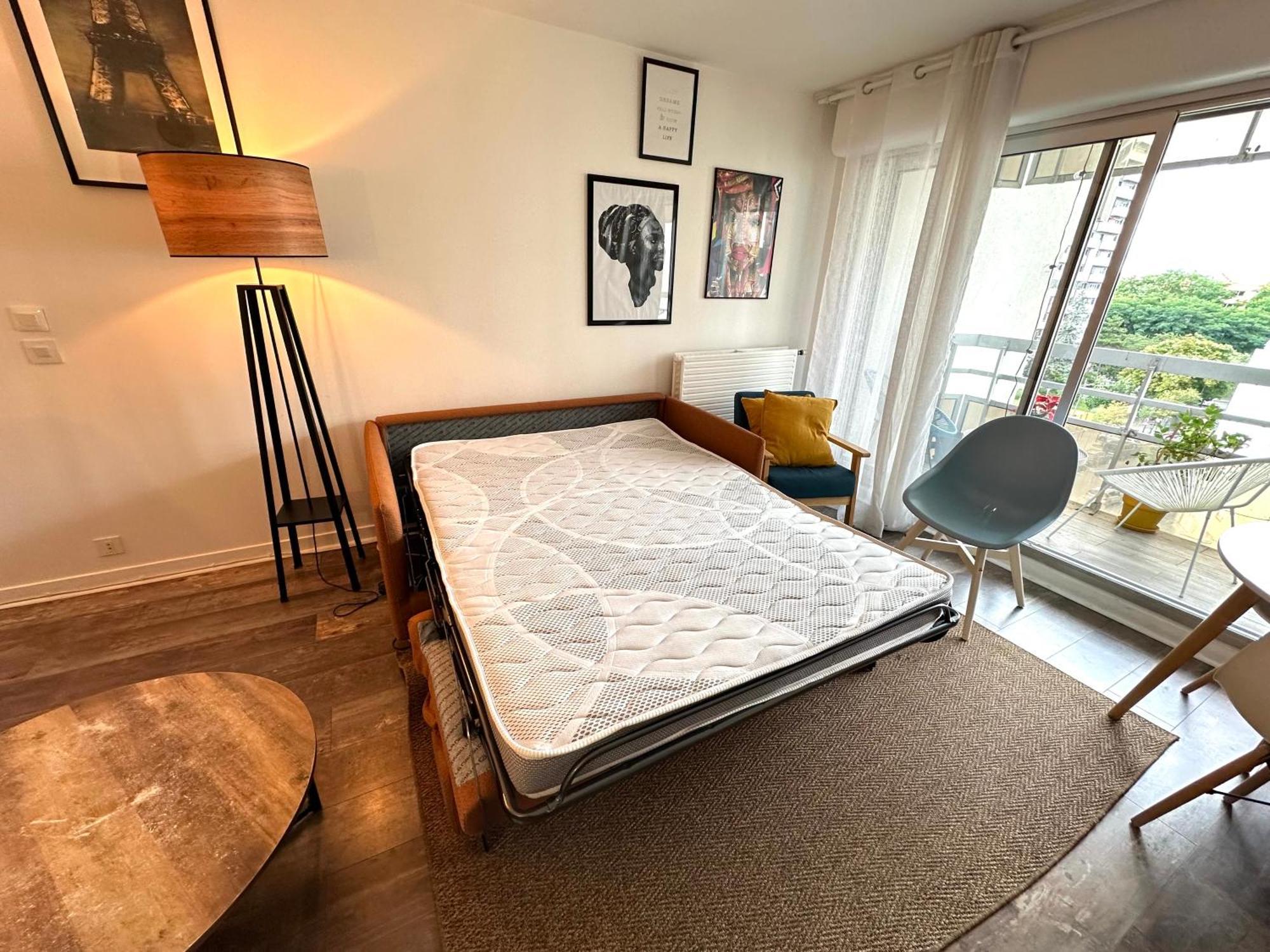 Cosy Duplex Avec Parking A Paris 19 By Immo Kit Bnb Exterior photo