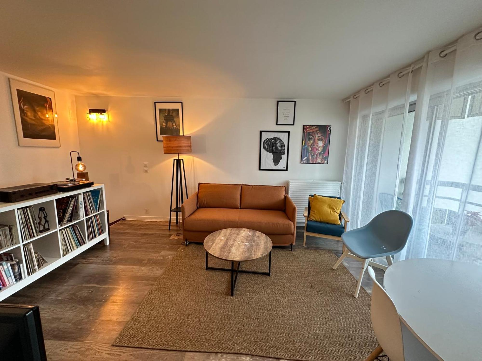 Cosy Duplex Avec Parking A Paris 19 By Immo Kit Bnb Exterior photo